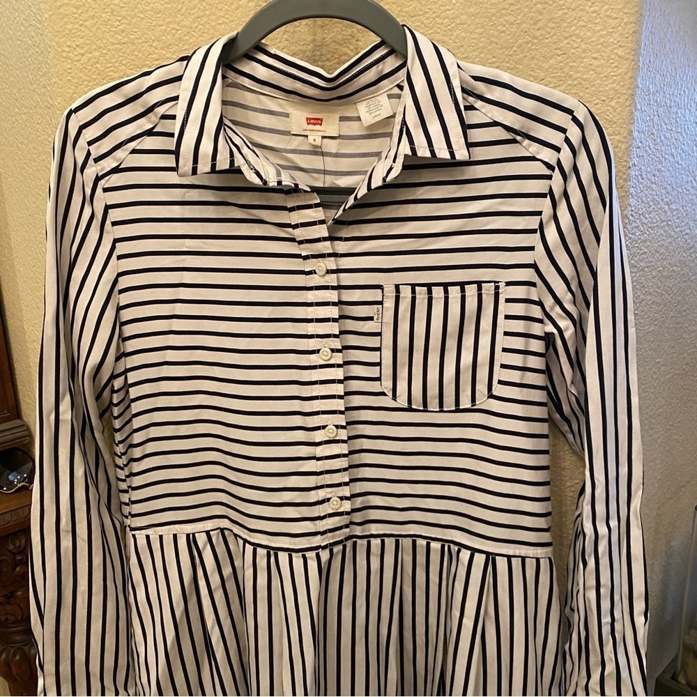 NWT~LEVI’S Women Black White Stripe Loose Fit Long Sleeve Dress Size Small - Picture 2 of 10